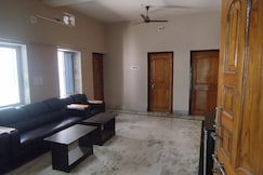 Cozy Cove Homestay | Entire 3BHK Homestay In The Heart Of City, Cuttack