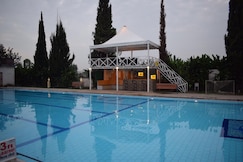 Woods inn Resort (Airport Hotel), Bhopal