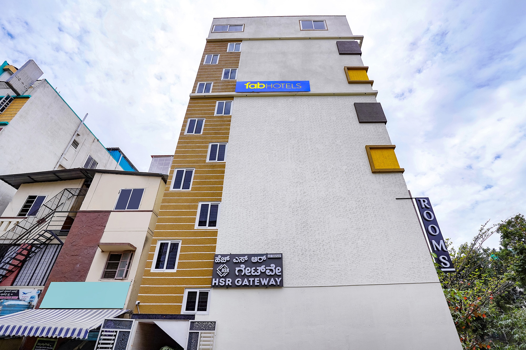 FabHotel HSR Gateway - Nr. Forum Mall - Tap to explore photos