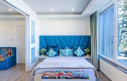 Deluxe Suite with Mountain View - La Azul