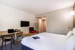 Mercure Tours Sud, Creuse