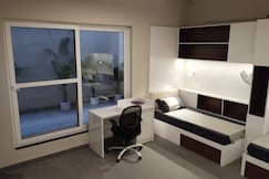 Commune Pods City centre || Dorms & Hostel, Gurgaon