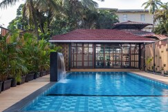 Modern 1BHK with Pool, 5min drive to Candolim Beach | Hireavilla, Goa