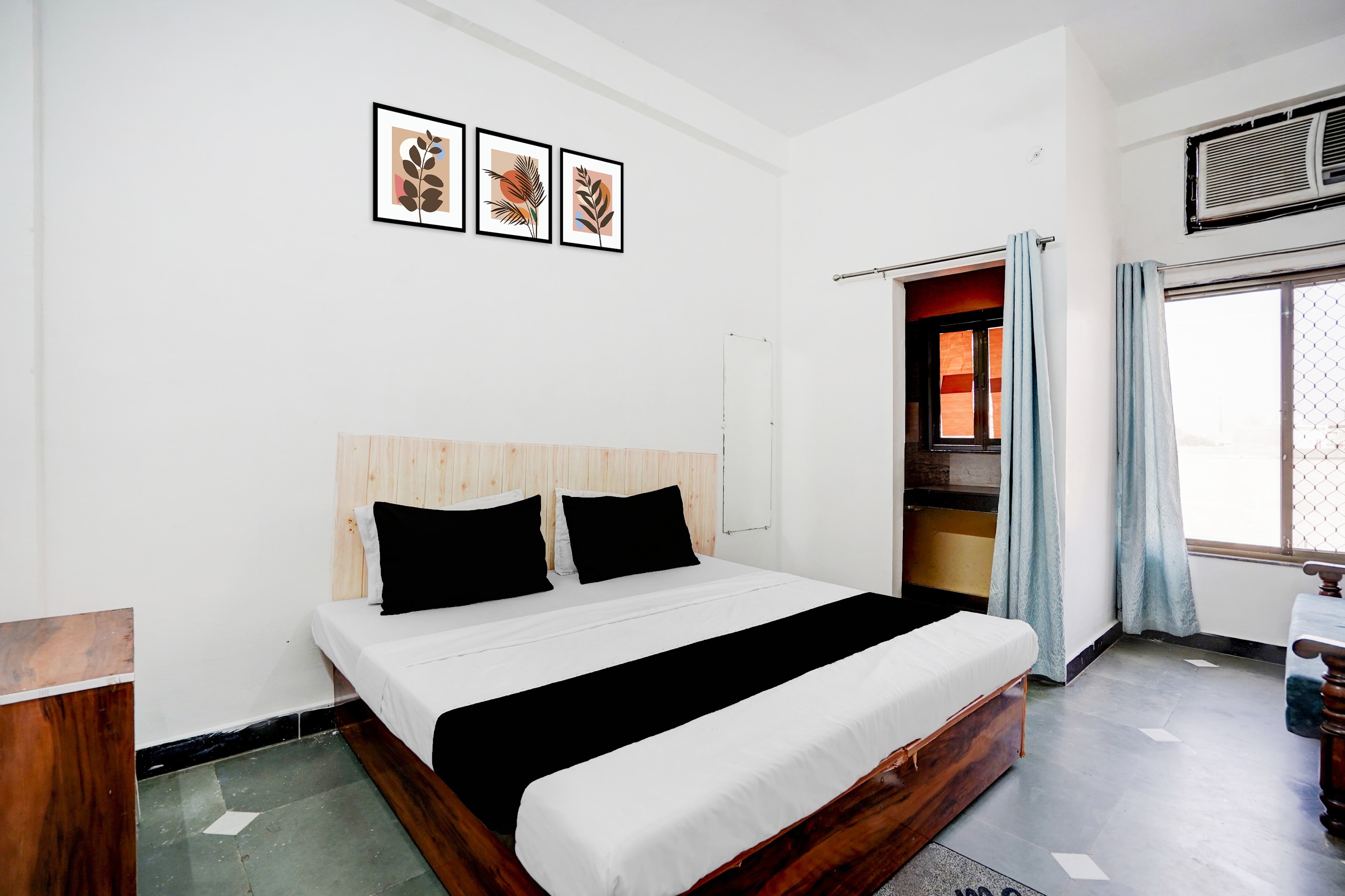 Hotel O Ramdut Palace Guest House - Tap to explore photos