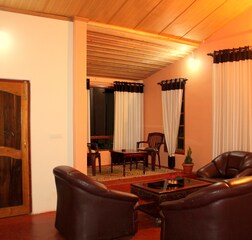 Super Deluxe Room