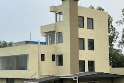 Nirvana Retreat, Bhopal