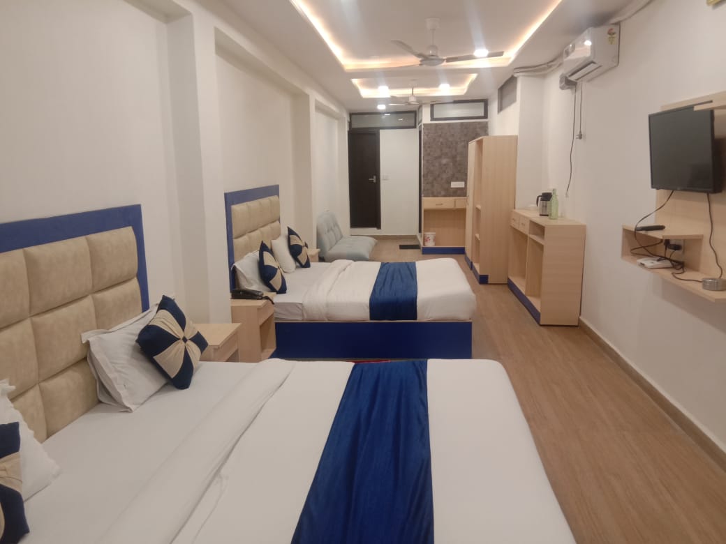 Hotel Shagun Residency - Tap to explore photos