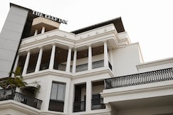 The Leef Inn (500 meters from Nakki Lake), Mount Abu