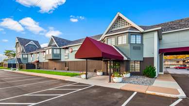 Best Western of Birch Run Frankenmuth - Tap to explore photos