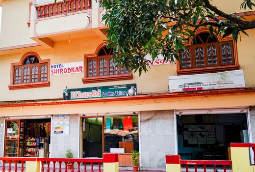 Shirodkar Guest House 