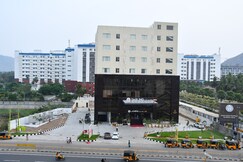 Darling Grand, Vellore