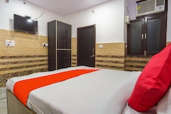 Hotel O O Crystal Cottage, Dadri