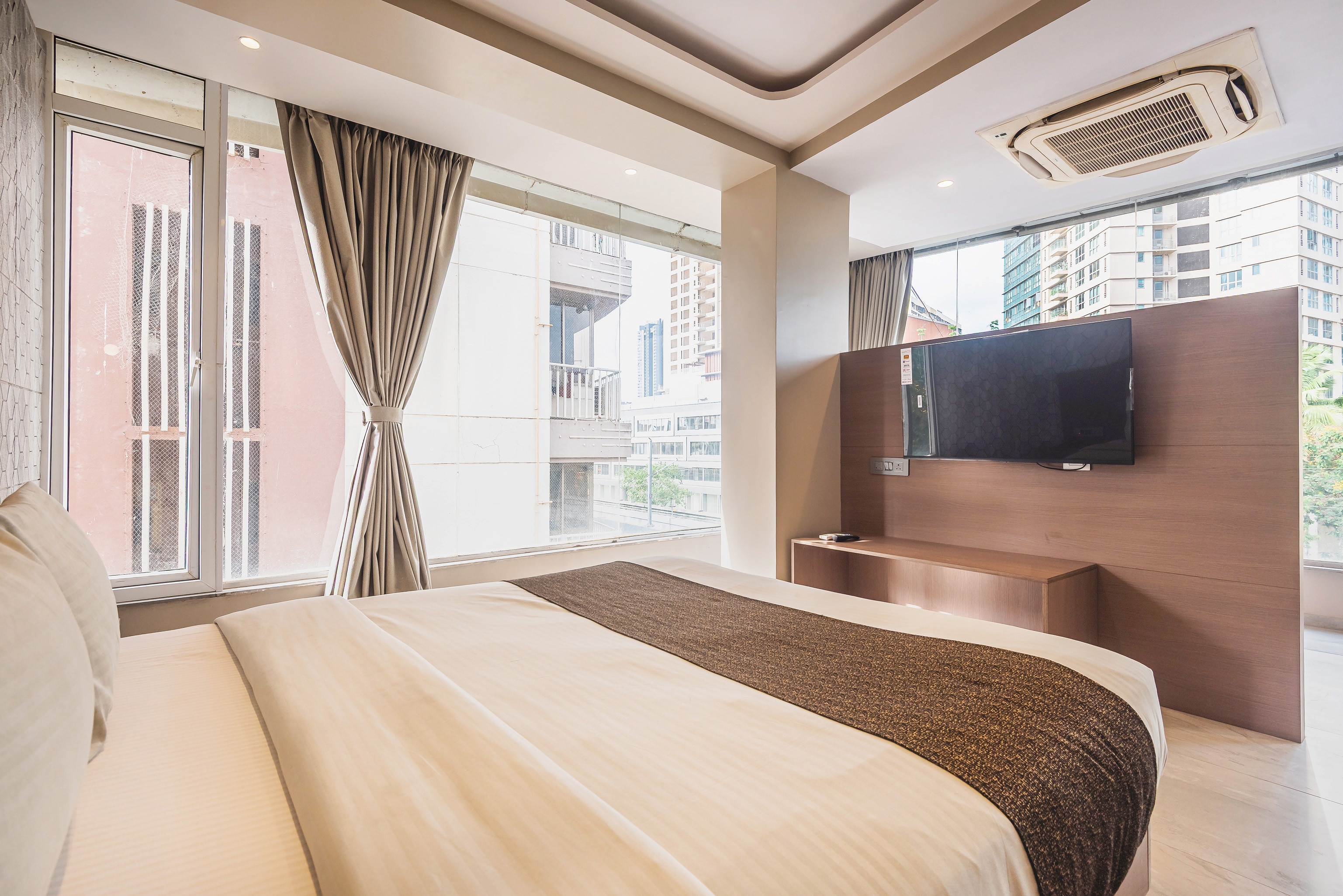 Super Deluxe Room 1