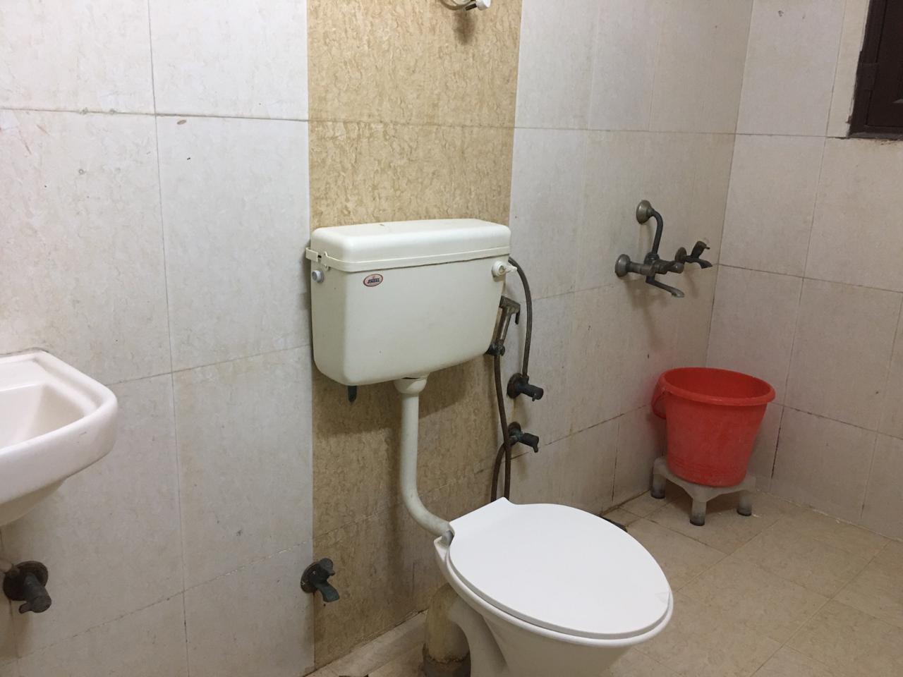 Noida Well Sector 71 - Tap to explore photos