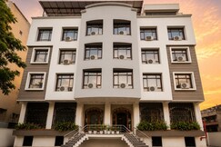 Hotel Venus International, Akola