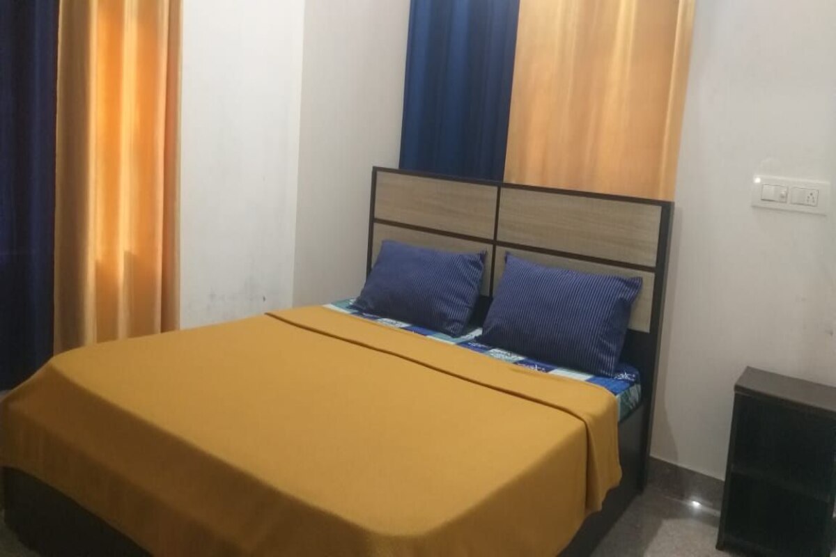Wayne View - 2 BHK Apartment - Tap to explore photos