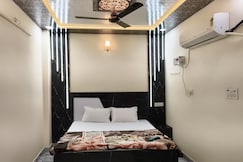 Shri Raghunandan P guest house, Varanasi