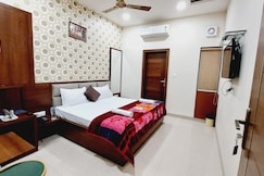 Hotel Babylon Regency, Mathura