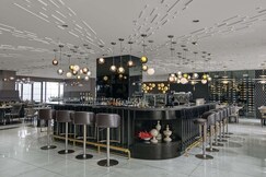 Novotel Suites Manila At Acqua, Metro Manila