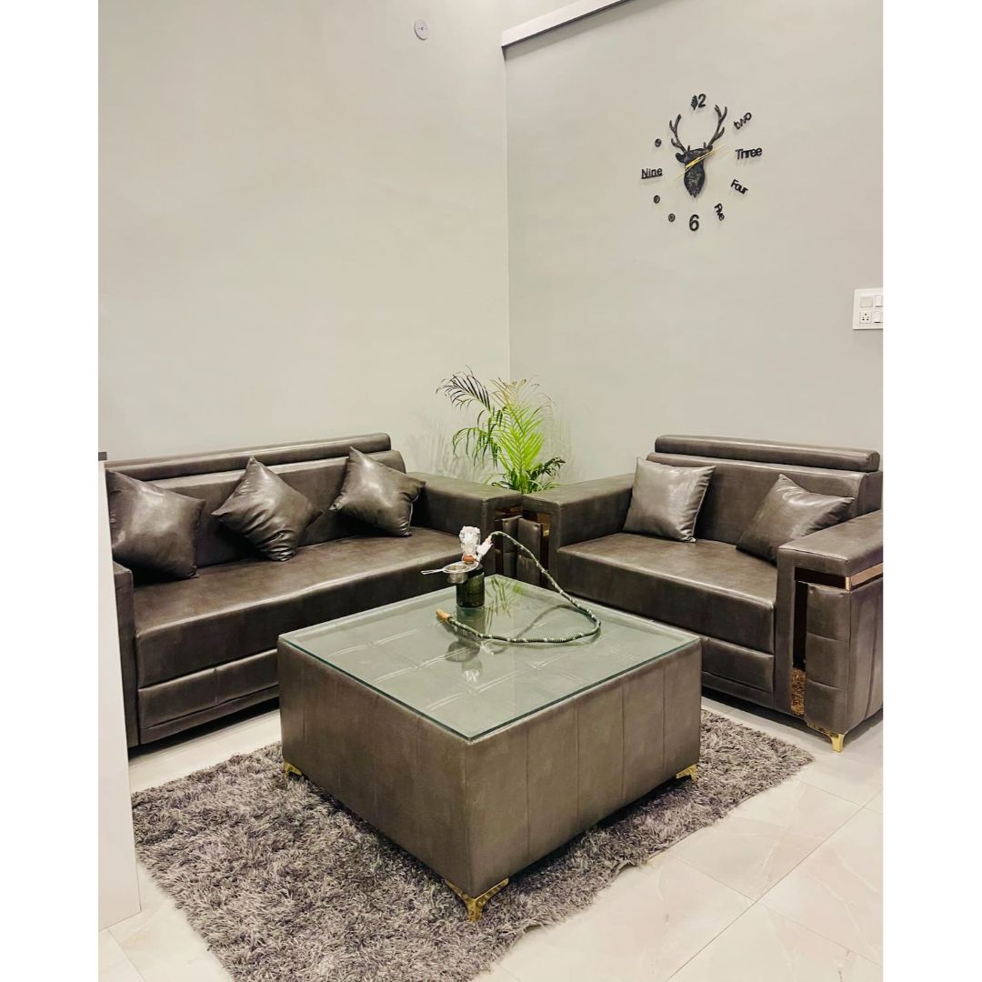 Lavish Studio Suite With Jacuzzi | Workation  - Tap to explore photos