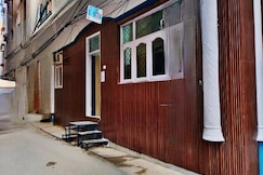 Anand Villa near Shakarpur, Delhi, Delhi