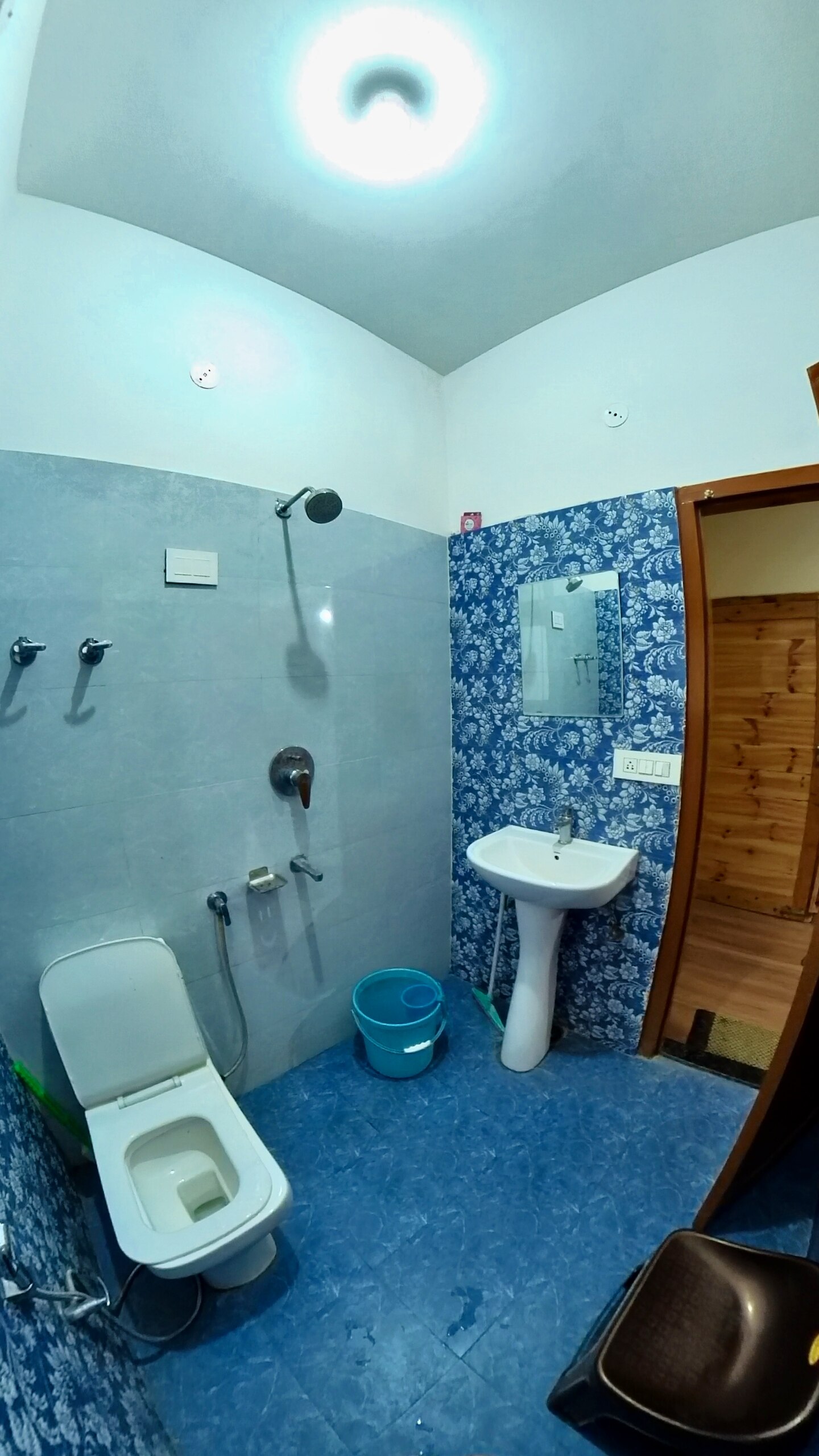 Parvati View guest house & restaurant - Tap to explore photos