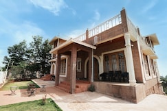 Clifton Vila, Wai
