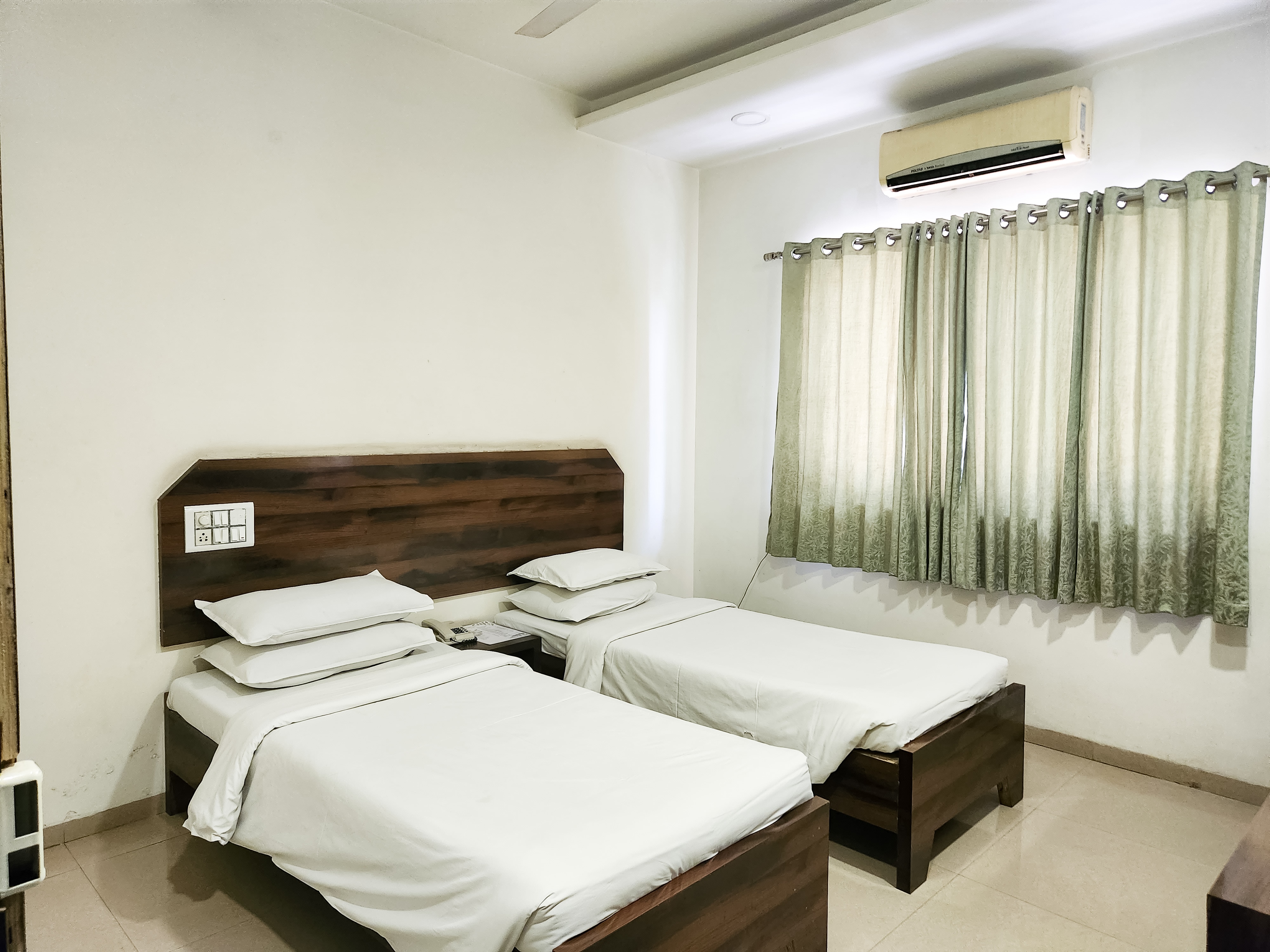 Hotel Rajwada 5