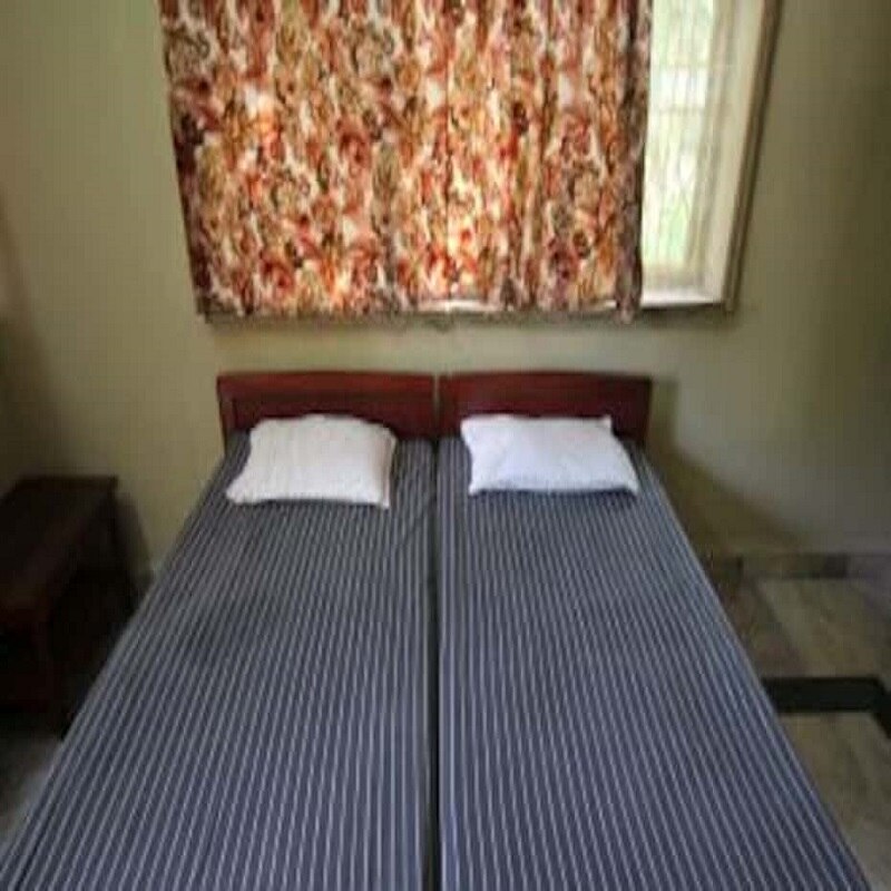 Casa Roiz Guest House - Tap to explore photos