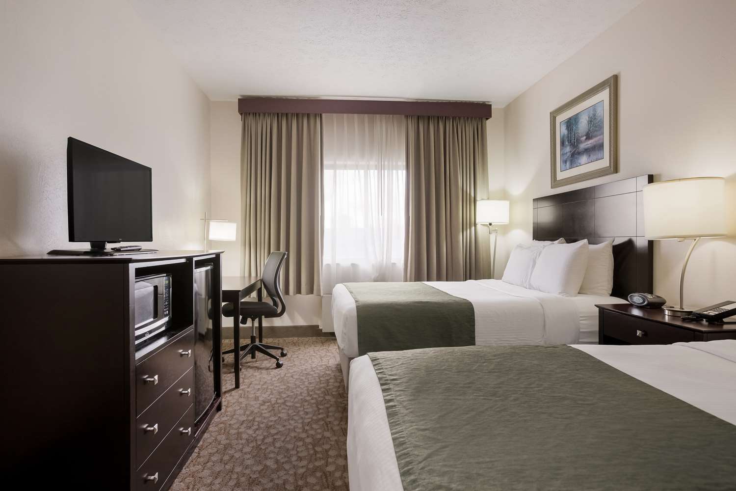 Best Western Kendallville Inn - Tap to explore photos