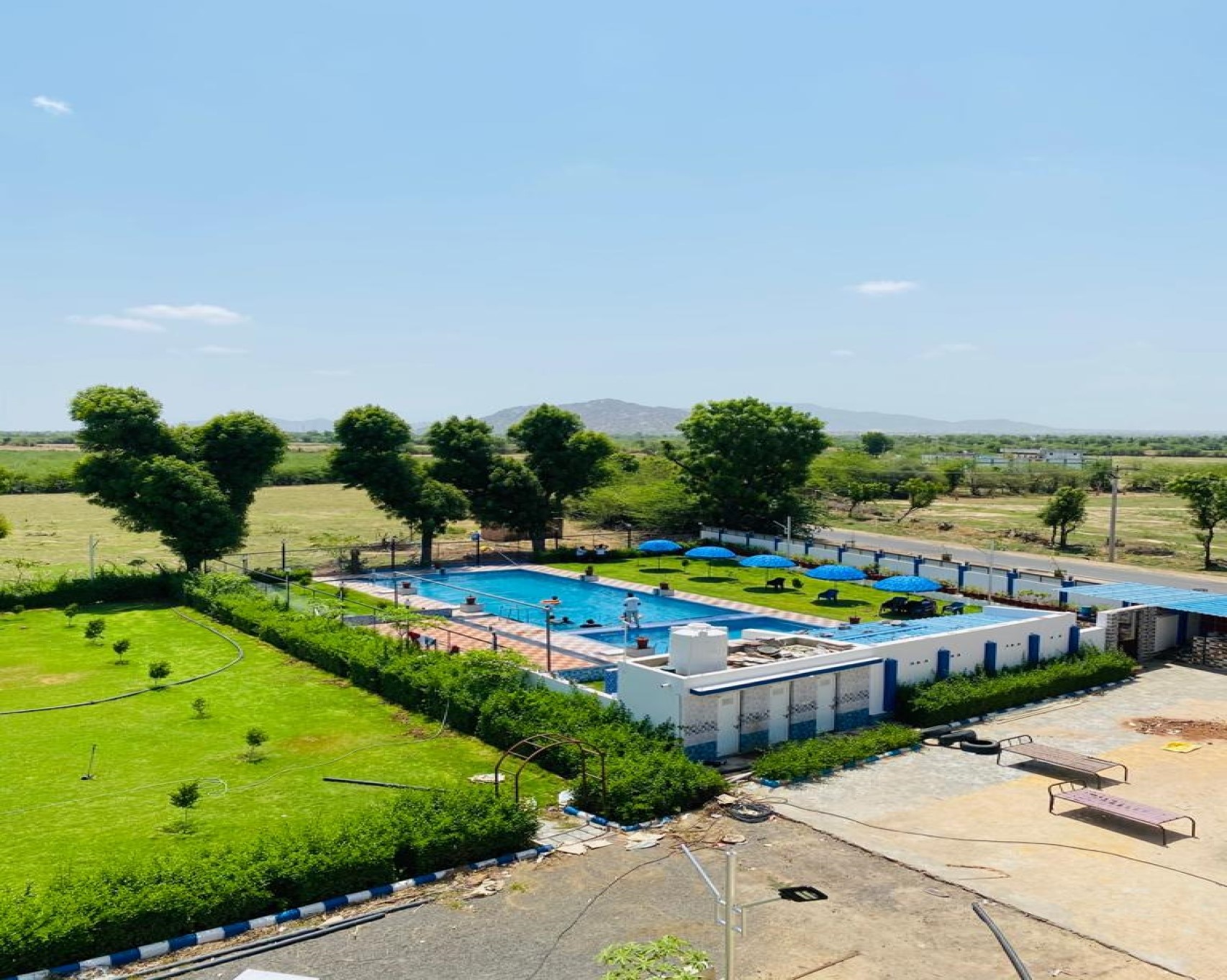 Sangam Resort - Tap to explore photos