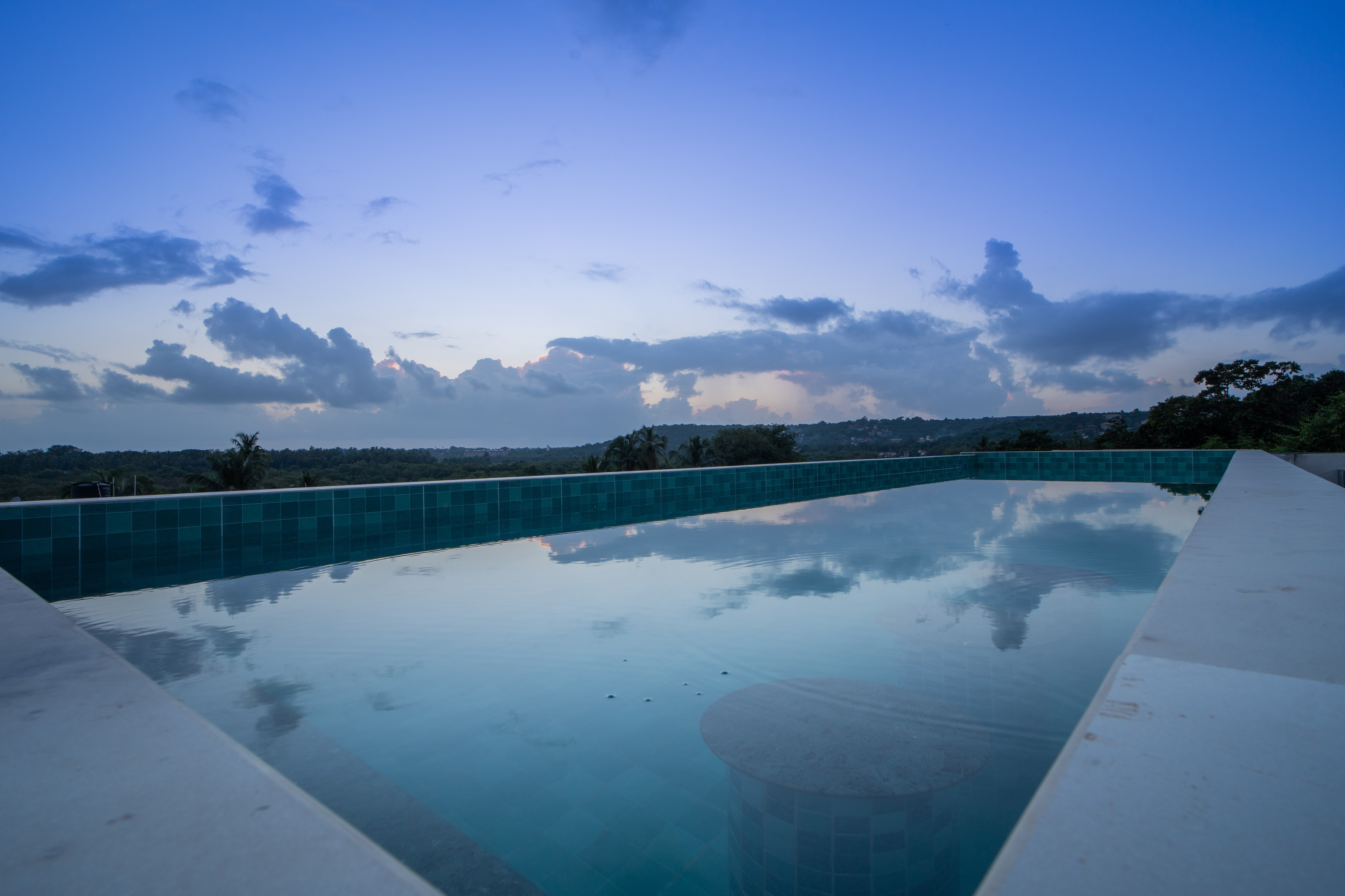 Elegant 2 BHK Apartment with Pool & Lift - Tap to explore photos
