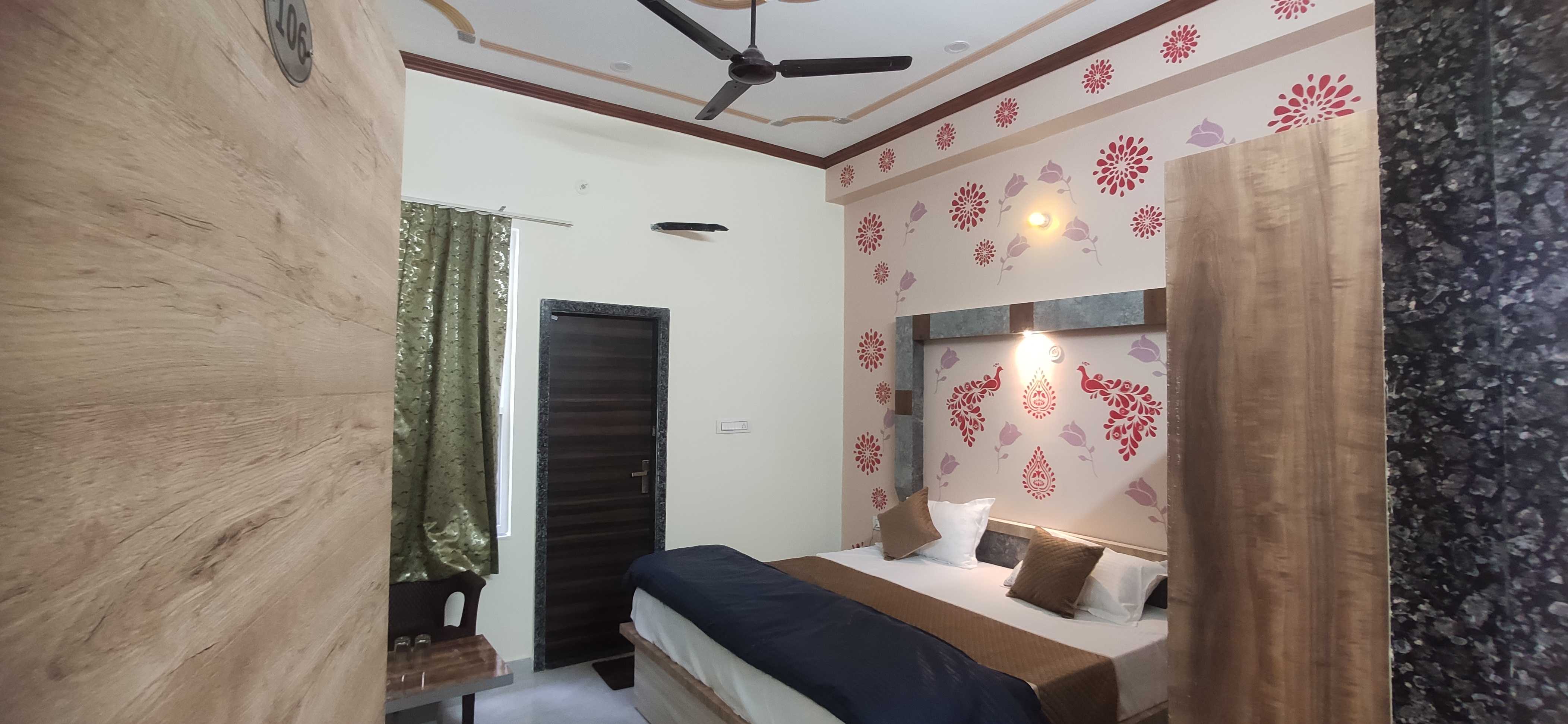 Hotel O Surya Mahal - Tap to explore photos