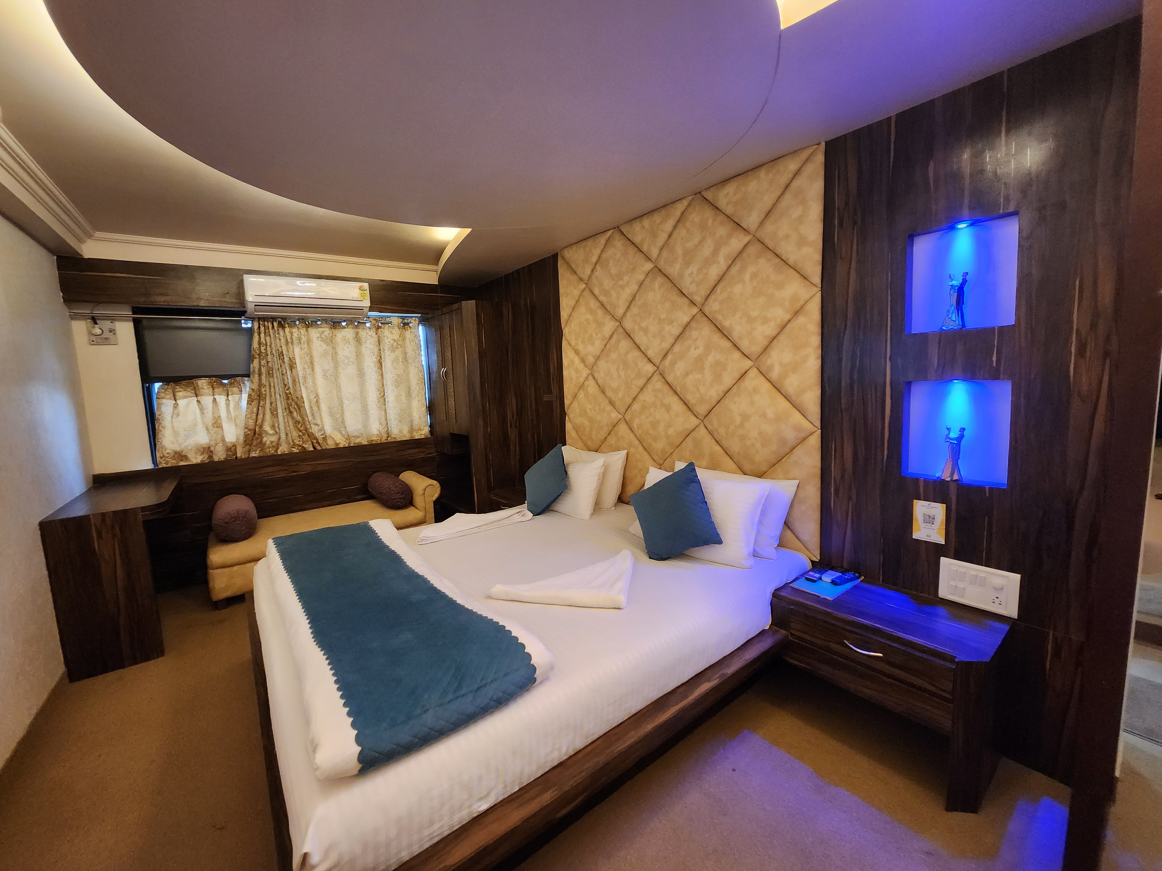 Maharaja Suite 1