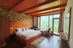 Aanagha Cottage, Homestay & Cafe, Manali