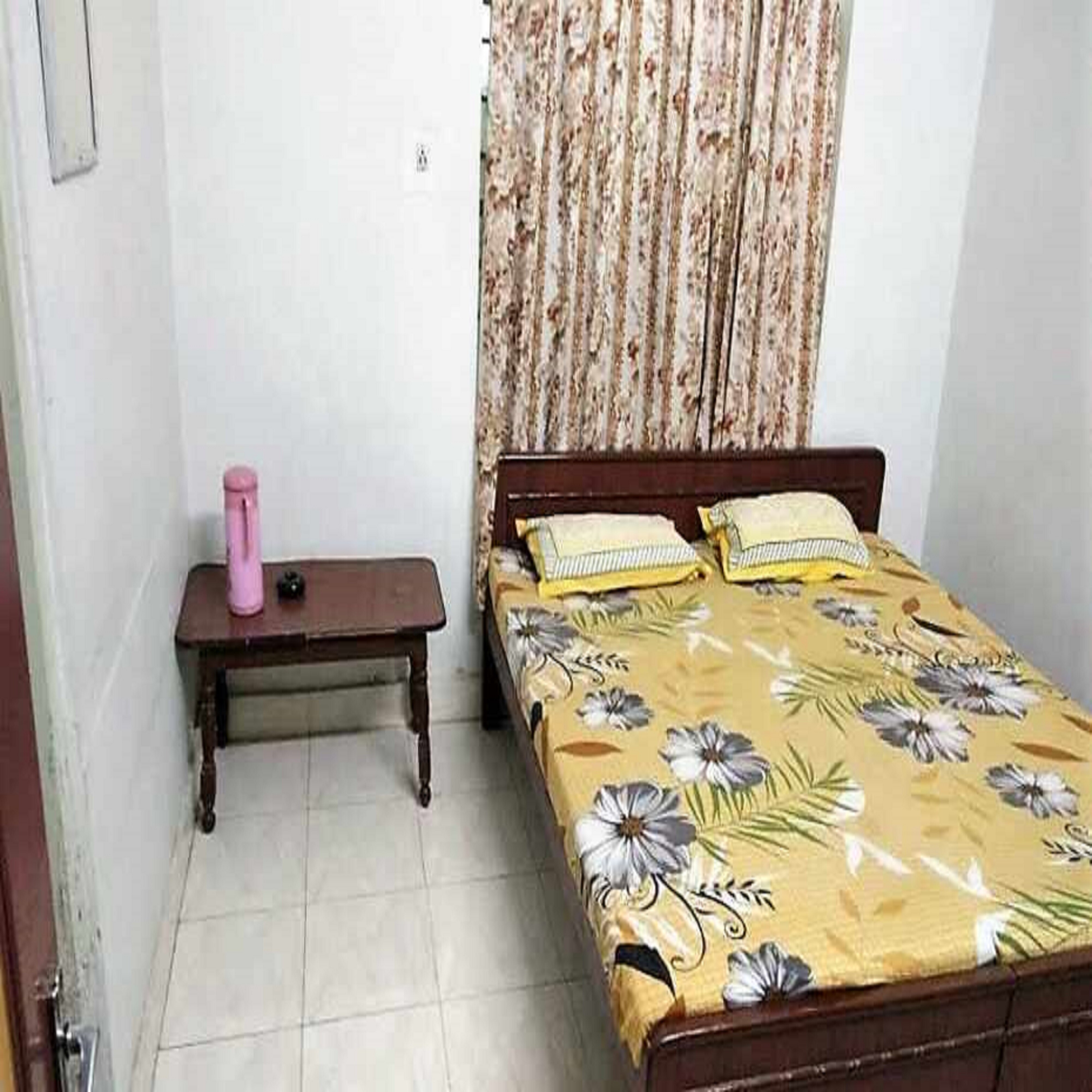 Hotel Premdeep - Tap to explore photos