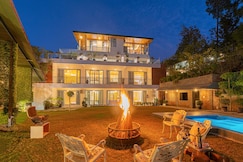 StayVista at Utopia @ Aurellia Summit w/ Outdoor Pool, Kasauli