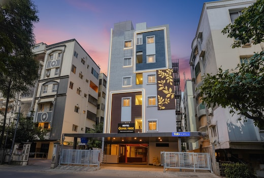 FabHotel Air Live - Nr Ameerpet metro station