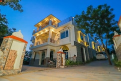 THE LAVIT MALHAR INN, Udaipur