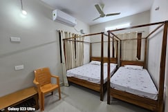 Sudha Kutir 700M From West Gate Of Shree Jagannath Temple, Puri