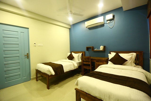 Yali serviced apartments - Tap to explore photos