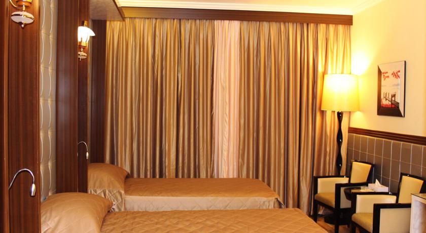 Al Khaleej Grand Hotel  - Tap to explore photos
