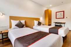 Super Townhouse Gandhi Hall, Indore