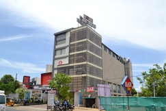 Hotel Free Birds, Namakkal