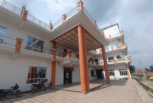Hotel O Home HR Homes