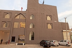 Hotel Braham Laxmi, Kathua