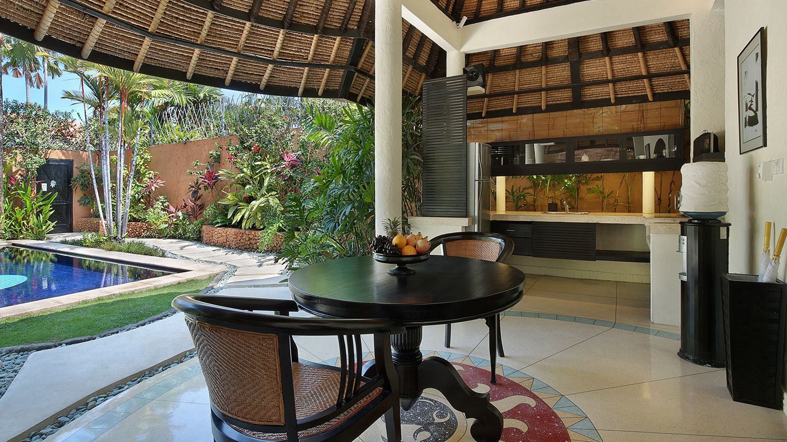 Impiana Private Villas Seminyak - Tap to explore photos