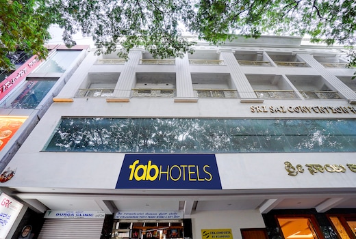 FabHotel GRK Comforts