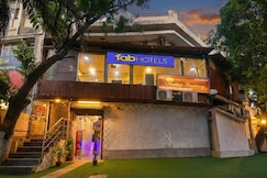 FabHotel Heritage Residency, Delhi