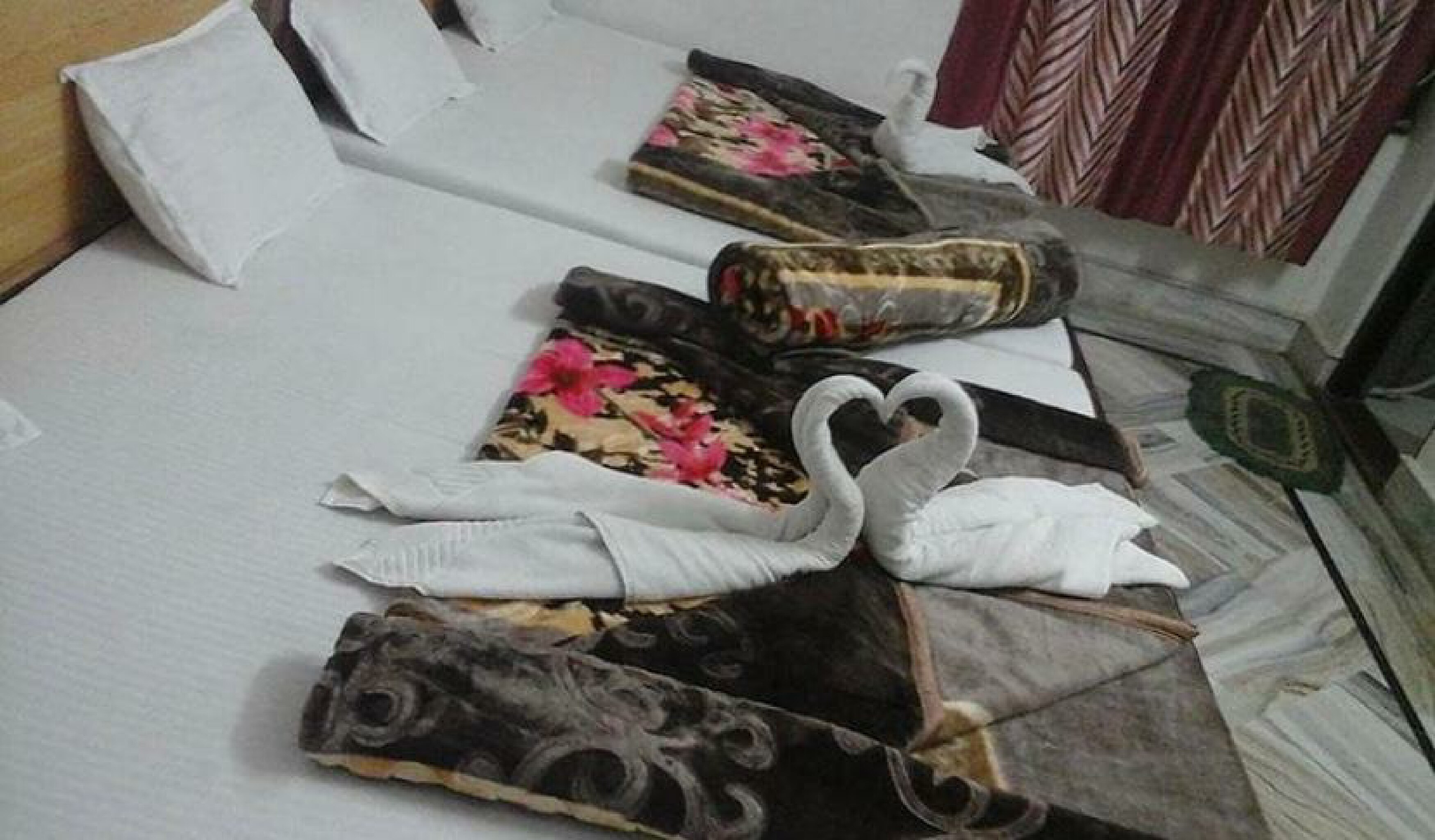 Hotel Alizam Palace (35 Mtrs from Dargah) - Tap to explore photos